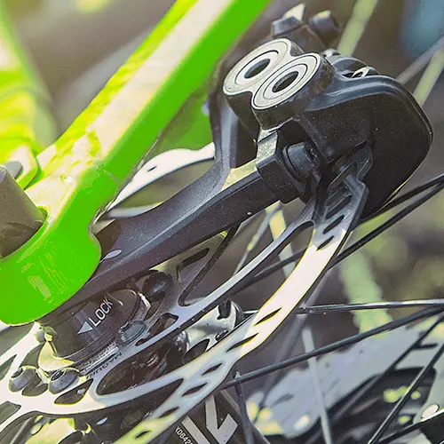 Magura MT5 Front Brake fitted to a mountain bike with disc rotor